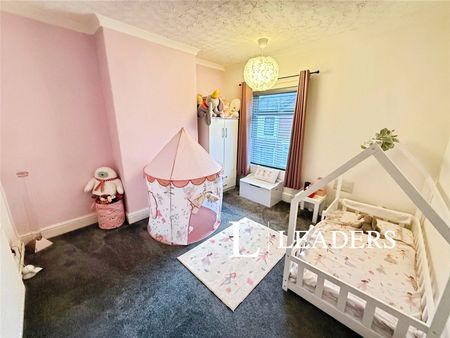 2 bedroom house to rent Stanfield Road, Stoke-on-Trent, ST6 - Photo 5