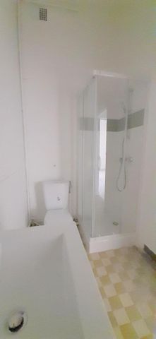 Location Appartement 1 pièce 37m² TOURS 37000 - Photo 5