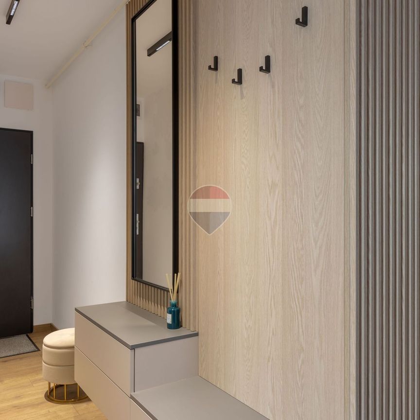 Apartament cu 2 camere de închiriat în zona Central - Fotografie 1