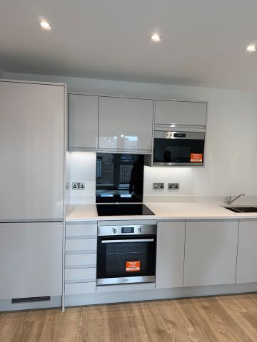 1 Bed Flat, Wray Avenue, E16 - Photo 4