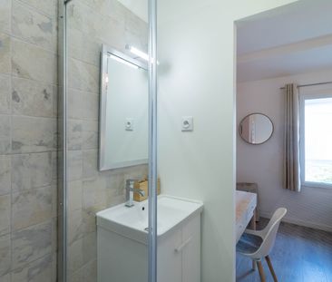 PICOT L Roommate 4 Bedrooms at Toulon - Photo 5