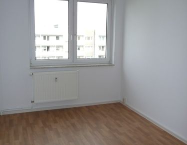 EBK vorhanden! Feierabend genießen auf Ihrer 7 m² großen Loggia! - Photo 1