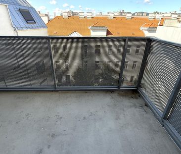 2 Monate MIETFREI!!! Schicke Neubauwohnung im Dachgeschoß mit 6,77m... - Photo 4
