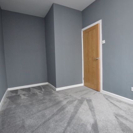 2 Bedroom Terraced House - Photo 1