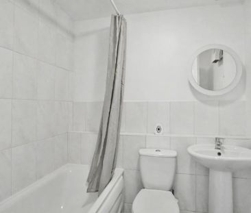 1 bedroom ground floor maisonette to rent - Photo 6