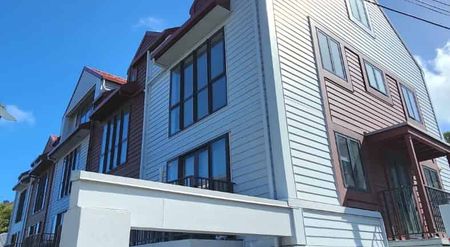 PRIME INNER-CITY LIVING! - Photo 3