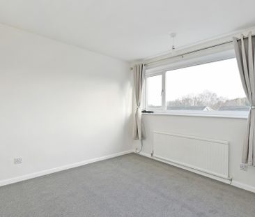 142 Coniston Road, S18 - Photo 2