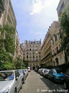 Logement à Paris, Location meublée - Photo 2