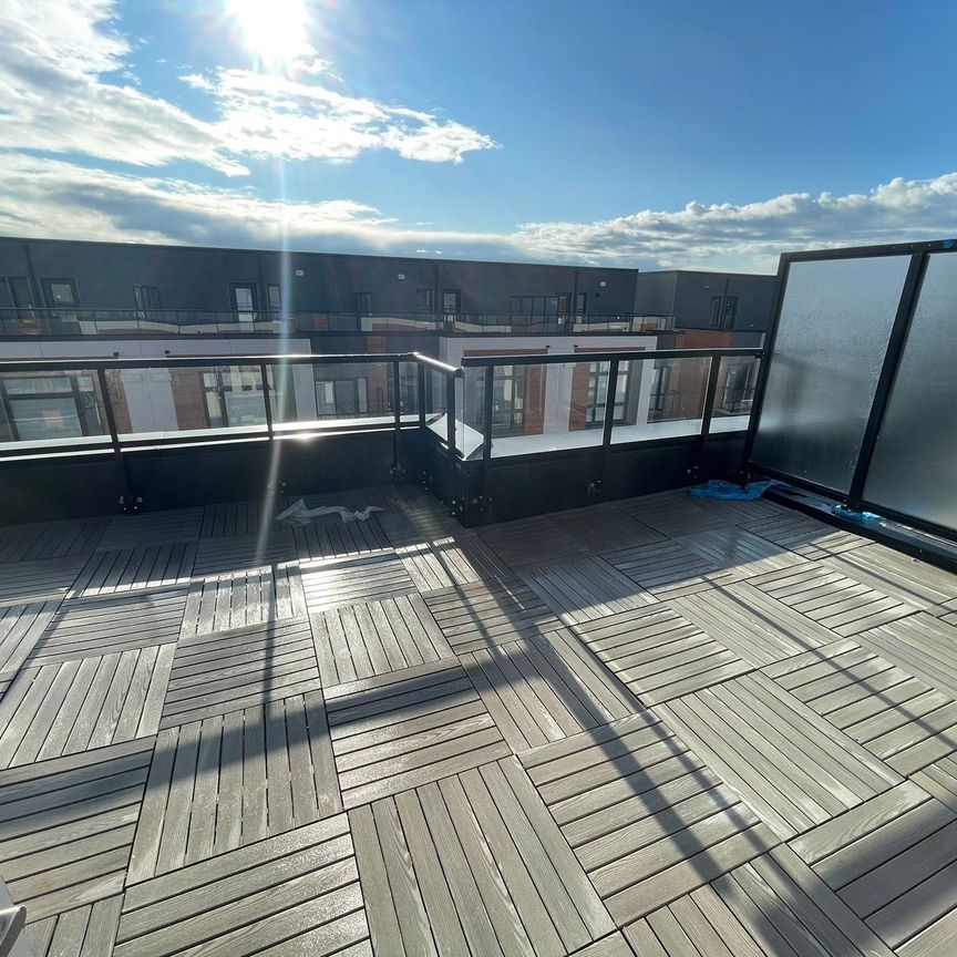 For Lease - 12 David Eyer Road Unit# 1108, Richmond Hill, Ontario - Photo 1