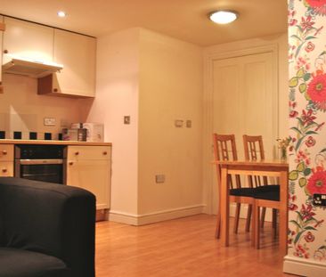 1 Bed Flat, Bottle Cottages, B17 - Photo 6