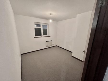 3 bedroom house to rent - Photo 3