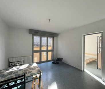 Location appartement t1 bis 2 pièces 37 m² à Rodez (12000) - Photo 2