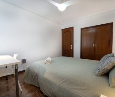 Avenida del Cardenal Herrera Oria, Madrid, Community of Madrid 28035 - Photo 5