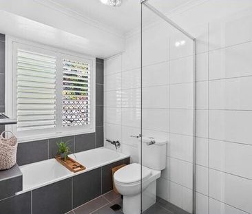 Mount Warren Park - Photo 1