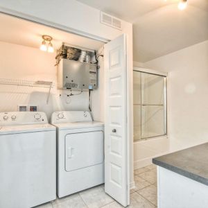 Deux Chambres Deuxieme Etage. - Photo 3