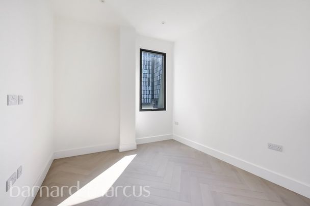 High Street - Photo 1