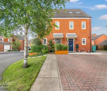 Orama Avenue, Whitworth, Rochdale - Photo 1