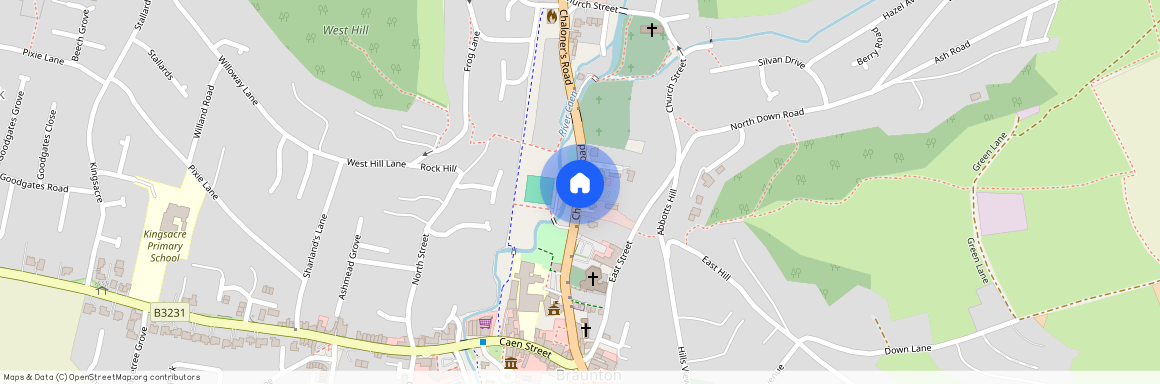 Robbers Hall, Braunton EX33