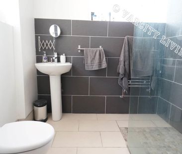 Flat 1, Seion Chapel Ambrose Street - Photo 2