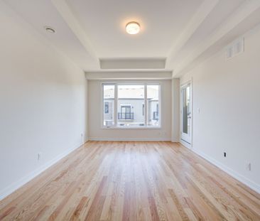 For Lease - 1126 Wheat Boom Drive, Oakville, Ontario - Photo 5