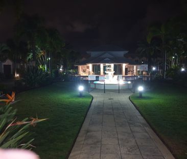 Surfers Paradise - Photo 2