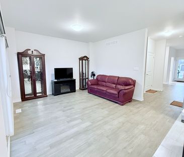 For Lease - 3243 DOMINION Road, Fort Erie, Ontario - Photo 6