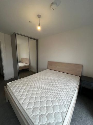 2 bedroom apartment to rent - Photo 4