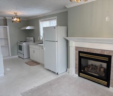 For Lease - 714 Cortez Avenue Unit# ( Lower ), Pickering, Ontario - Photo 2