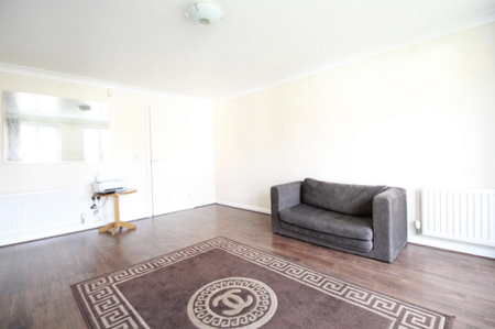 4 bedroom townhouse to rent - Photo 2