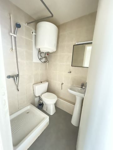 Location Appartement 1 pièce 19m² NANTES 44000 - Photo 4