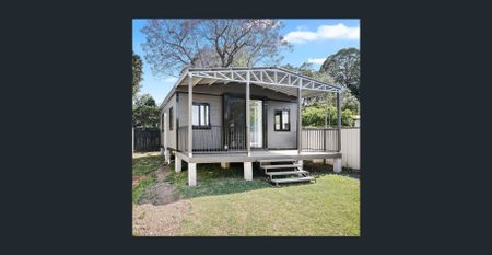 BRAND NEW GRANNY FLAT WITH ALL UTILITES INCLUDED ! - Photo 2