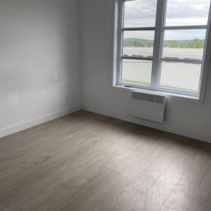 Immeuble - 176 Chemin Salois 4 ½ Moderne - Photo 3