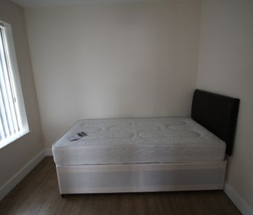 4 Bed Student Accommodation - Photo 1