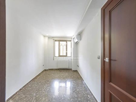 Piso de alquiler en Mestalla - Photo 5