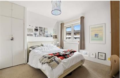 2 Bed Flat, Rogers Estate, E2 - Photo 1