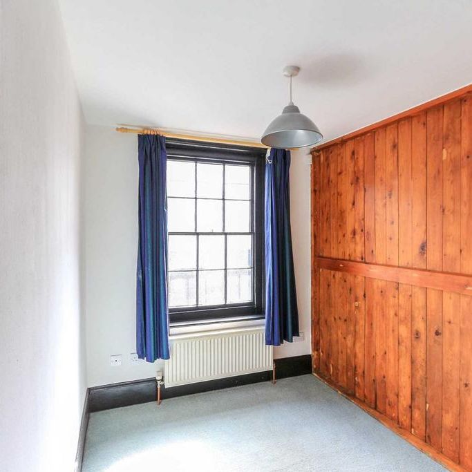 2 bedroom maisonette to rent - Photo 1