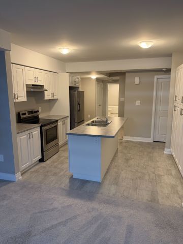 For Lease - 25 Paddington Grove Unit# Lower Unit, Barrie, Ontario - Photo 3