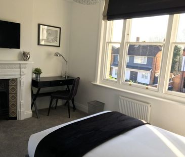 1 bedroom Flat To Let - Photo 5