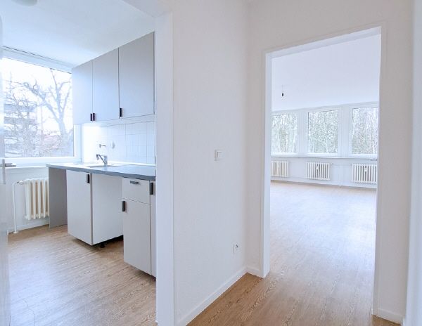 großzügige 2 Zimmerwohnung – Einziehen und Wohlfühlen! - Photo 1
