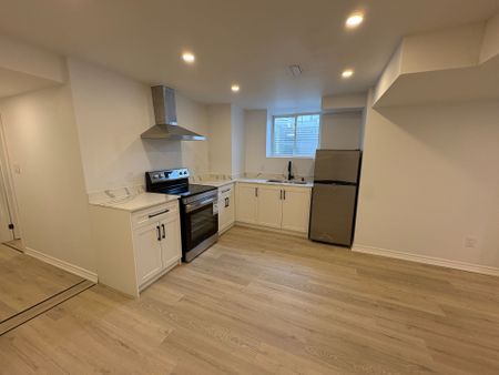 For Lease - 1501 Tamarck Point, Milton, Ontario - Photo 4