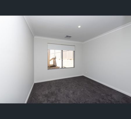 42/11 Bakana Loop, Landsdale, WA 6065 - Photo 4