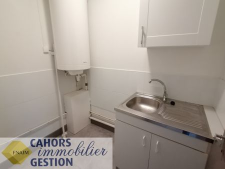 Location Appartement 3 pièces 54m² CAHORS 46000 - Photo 5