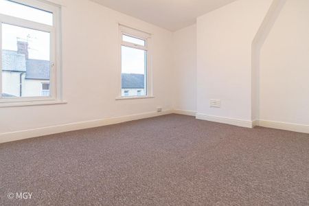 2 bedroom terraced house to rent - Photo 5