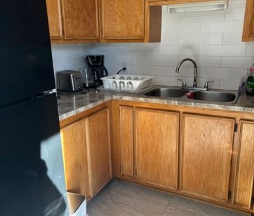 6912 Av. Léon-Trépanier, H4K 2P4, Montréal - Photo 5