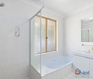 BROOKDALE - 3x1 - REFRESHED, SPACIOUS, FAMILY HOME - Photo 2