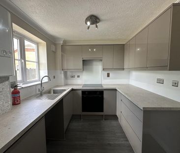 2 bedroom house to rent - Photo 3