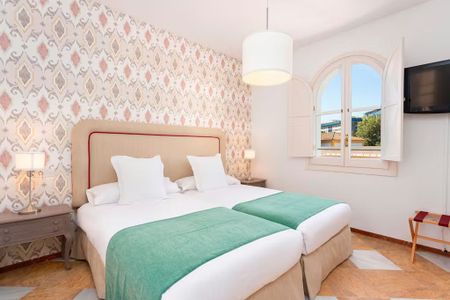 Calle Campamento, Sevilla, Andalusia 41018 - Photo 3