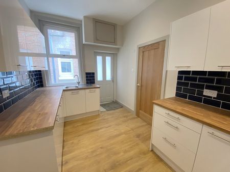 St Johns Road, Bournemouth, Dorset - Photo 3