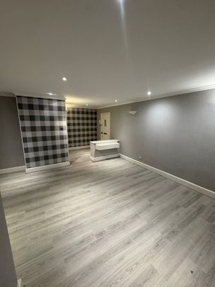 3 Bed Flat, Brook Lodge, NW11 - Photo 1