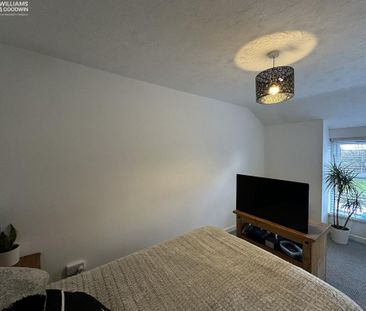 3 bedroom terraced house to rent - Photo 4